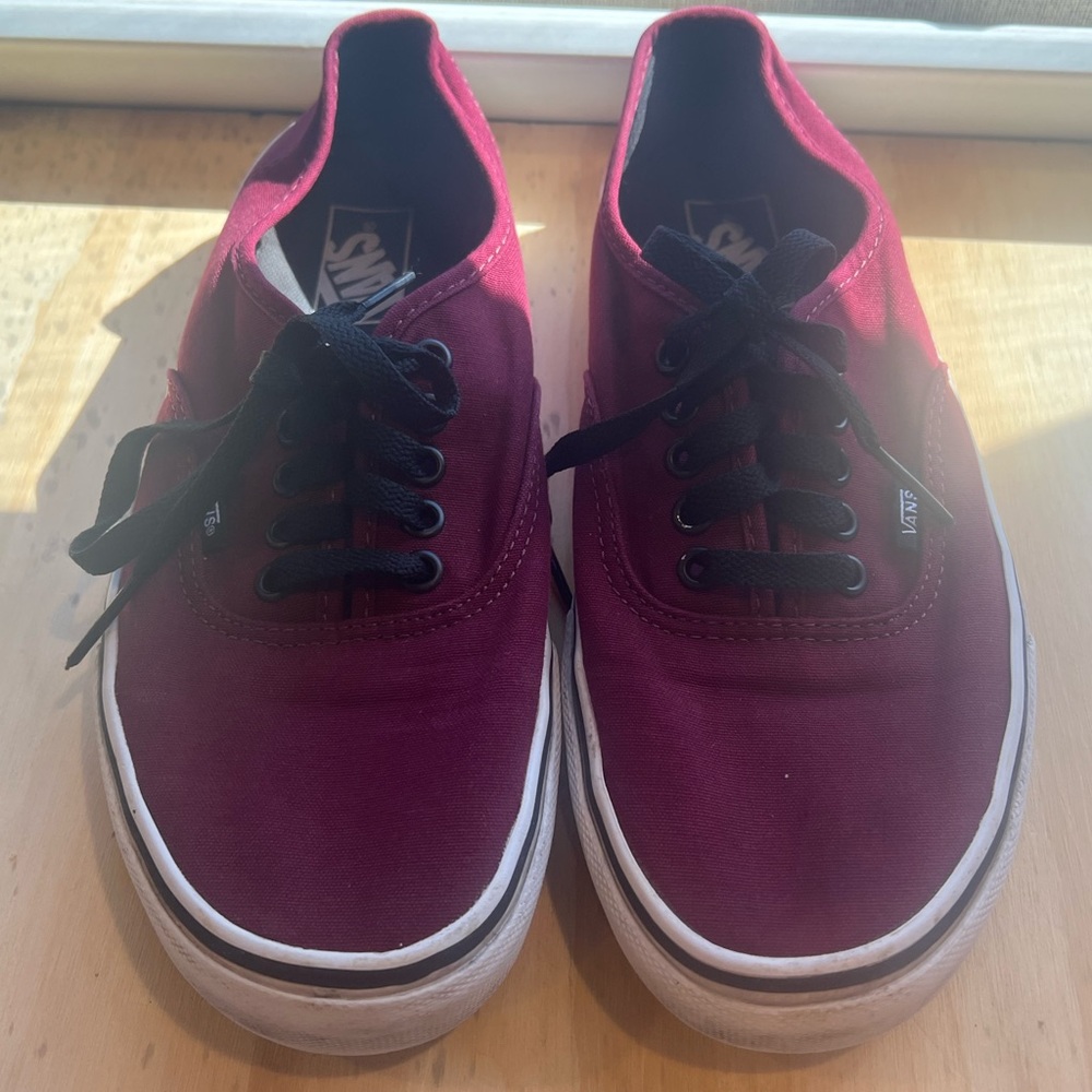 VANS Burgundy Sneakers Laceup SIZE 9.5 women’s 8 mens